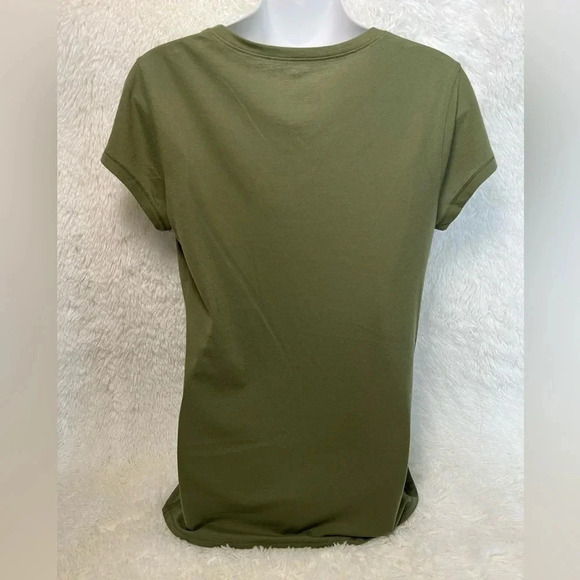Women’s No Boundaries Green Scoop Neck Tee - Picture 5 of 8